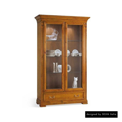 Vitrine <Villa Borghese> Modell 7373, kirschbaumfarbig antik mit Gebrauchsspuren